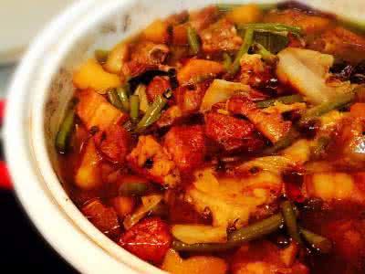 爆料陕西大烩菜视频播放,一锅汇聚千年的美味传奇  第1张